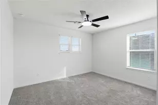 12806 Mossy Knl Dr, Houston, TX 77044 - Photo 21