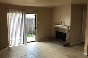 9090 S Braeswood Blvd, Houston, TX 77074 - Photo 3