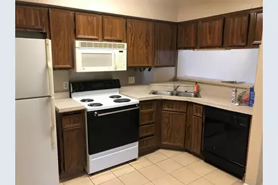 9090 S Braeswood Boulevard, Houston, TX 77074 - Photo 5