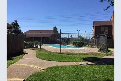 9090 S Braeswood Boulevard, Houston, TX 77074 - Photo 9