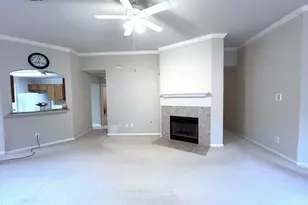 16307 Bettong Ct, Sugar Land, TX 77498 - Photo 3