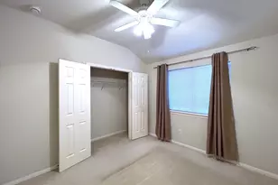 16307 Bettong Ct, Sugar Land, TX 77498 - Photo 9