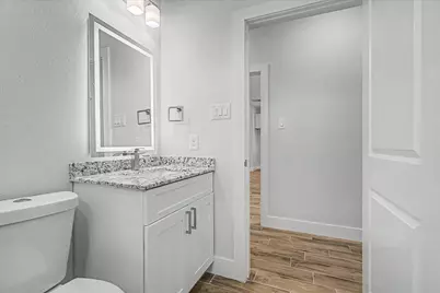 242 Private Road 77004, Liberty, TX 77575 - Photo 31