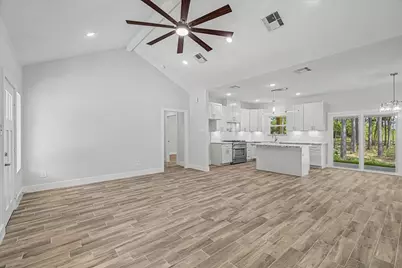 242 Private Road 77004, Liberty, TX 77575 - Photo 7