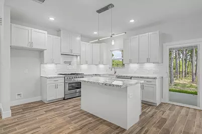 242 Private Road 77004, Liberty, TX 77575 - Photo 9