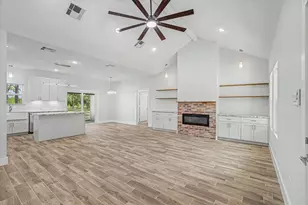 242 Private Road 77004, Liberty, TX 77575 - Photo 7