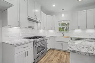 242 Private Road 77004, Liberty, TX 77575 - Photo 13