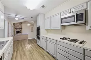 9420 Gross St, Beaumont, TX 77707 - Photo 11