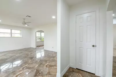 901 Redondo Drive, Houston, TX 77015 - Photo 5