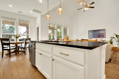 325 Great Hills Drive, Montgomery, TX 77316 - Photo 13