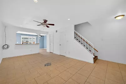 1701 Upland Drive #184, Houston, TX 77043 - Photo 5