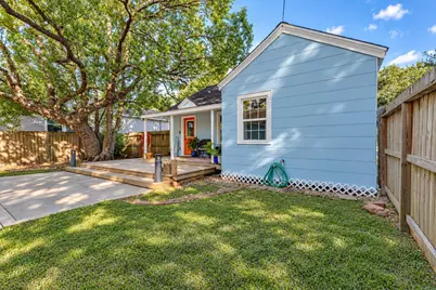 801 18th Avenue N, Galveston, TX 77590 - Photo 29