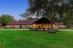 16826 E Maglitto Cir, Tomball, TX 77377 - Photo 3