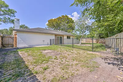 301 Brandywyne Drive, Friendswood, TX 77546 - Photo 29