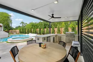 14103 Carolcrest Cir, Houston, TX 77079 - Photo 41