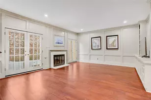 7514 Olympia Dr, Houston, TX 77063 - Photo 9
