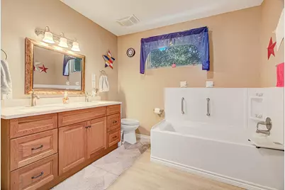 13351 E Highway 105, Cleveland, TX 77327 - Photo 17