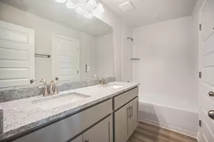 4306 W Bayou Maison Cir, Dickinson, TX 77539 - Photo 7