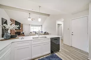 19635 Moonhollow Dr, Houston, TX 77084 - Photo 9