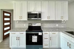 2910 Cherry Hills Dr, Missouri City, TX 77459 - Photo 9