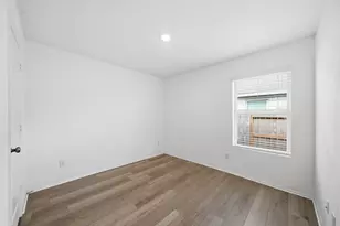 7335 Greenbriar Canyon Ln, Katy, TX 77493 - Photo 5