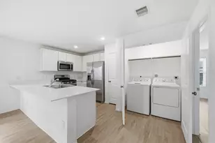 7335 Greenbriar Canyon Ln, Katy, TX 77493 - Photo 3