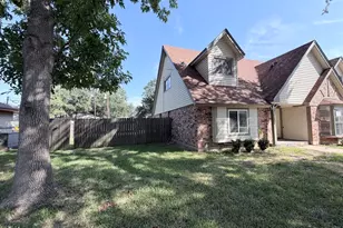 113 Buttercup Street St, Lake Jackson, TX 77566 - Photo 3