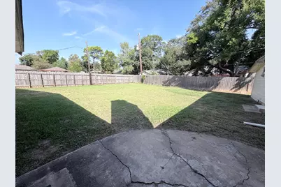 113 Buttercup Street Street, Lake Jackson, TX 77566 - Photo 23