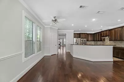 247 W 25th Street, Houston, TX 77008 - Photo 13