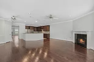247 W 25th St, Houston, TX 77008 - Photo 15