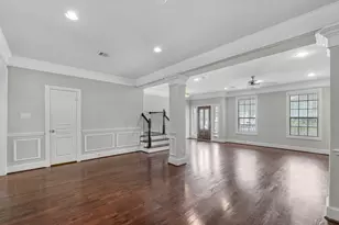 247 W 25th St, Houston, TX 77008 - Photo 7