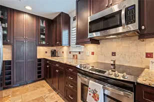 18800 Egret Bay Blvd, Webster, TX 77058 - Photo 13