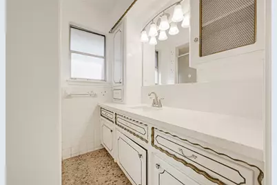 1611 Droxford Drive, Houston, TX 77008 - Photo 23