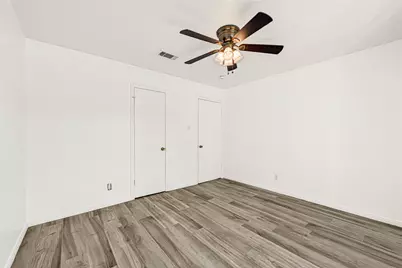 1611 Droxford Drive, Houston, TX 77008 - Photo 35