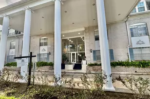 2601 Bellefontaine St, Houston, TX 77025 - Photo 1