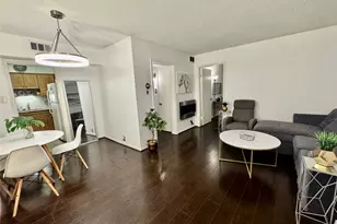 2601 Bellefontaine St, Houston, TX 77025 - Photo 5