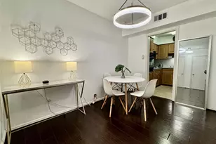 2601 Bellefontaine St, Houston, TX 77025 - Photo 7