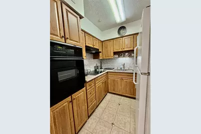 2601 Bellefontaine St #A107, Houston, TX 77025 - Photo 9