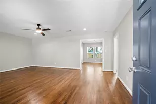 3514 Moore St, Houston, TX 77009 - Photo 3