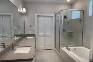 1282 N Post Oak Rd, Houston, TX 77055 - Photo 9