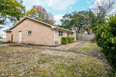 12939 Westmere Drive, Houston, TX 77077 - Photo 29
