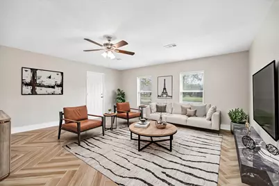 8611 Valley Rock Drive, Houston, TX 77078 - Photo 9