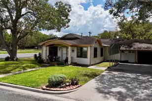 302 S Main St, Schulenburg, TX 78956 - Photo 39