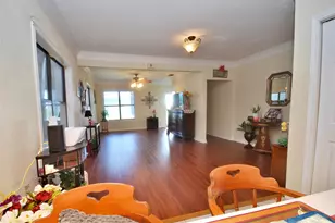 302 S Main St, Schulenburg, TX 78956 - Photo 9