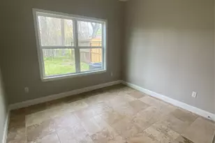 307 Covecrest Dr, Houston, TX 77336 - Photo 7