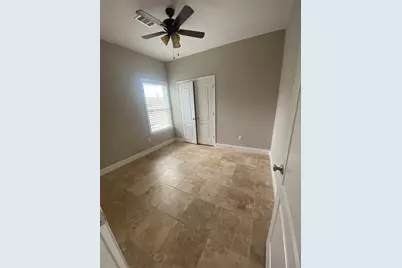 307 Covecrest Drive #B, Houston, TX 77336 - Photo 9