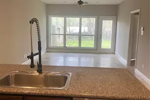 307 Covecrest Dr, Houston, TX 77336 - Photo 5