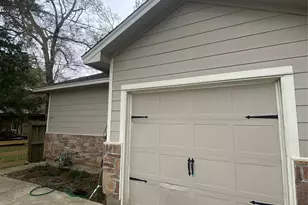 307 Covecrest Dr, Houston, TX 77336 - Photo 1