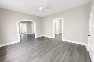 2406 35th St, Galveston, TX 77550 - Photo 5