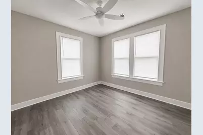 2406 35th Street, Galveston, TX 77550 - Photo 3